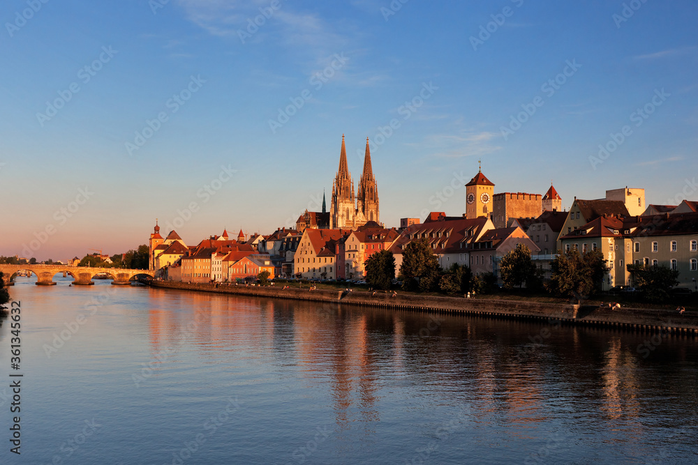Regensburg bei Sonnenuntergang