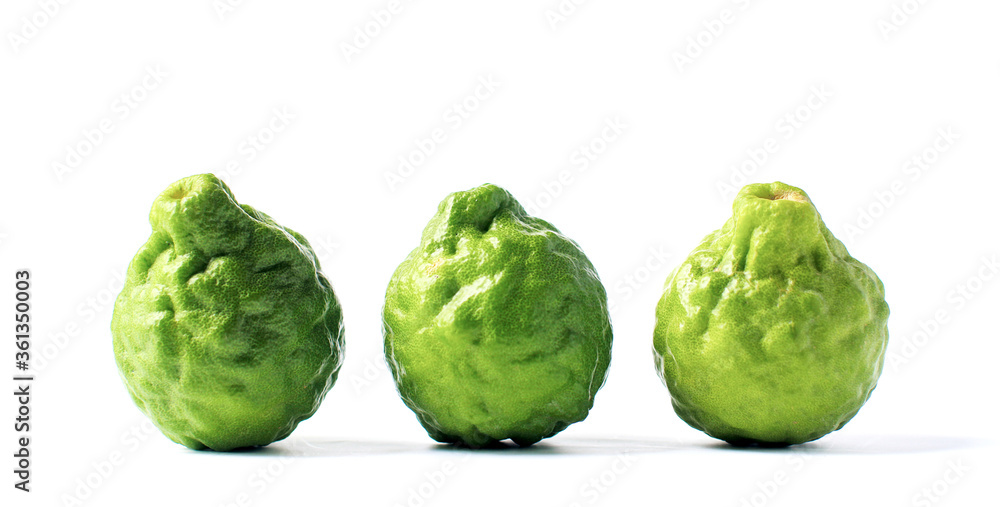 Naklejka premium Fresh Green Bergamot fruit isolated on white background.