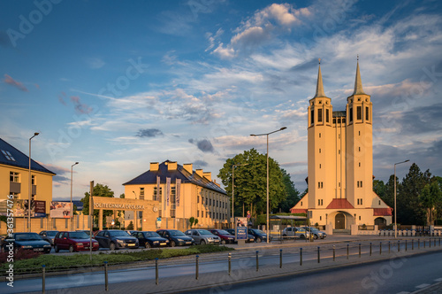 kościół w Opolu-Szczepanowicach i Politechnika Opolska photo