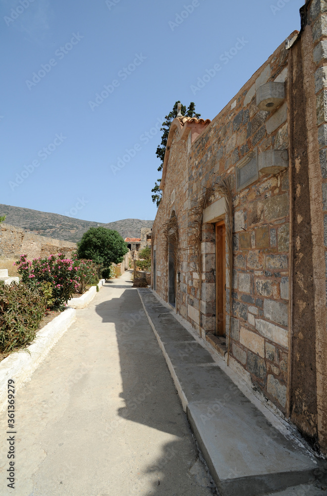 Église Saint-Pantaléon de l'île de Spinalonga à Élounda près d'Agios Nikolaos en Crète