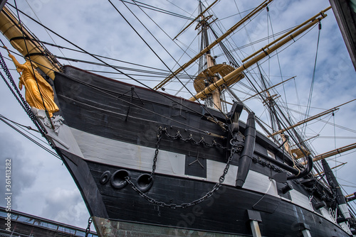 Fotografie The frigate Jylland with the golden figurehead  and anchor