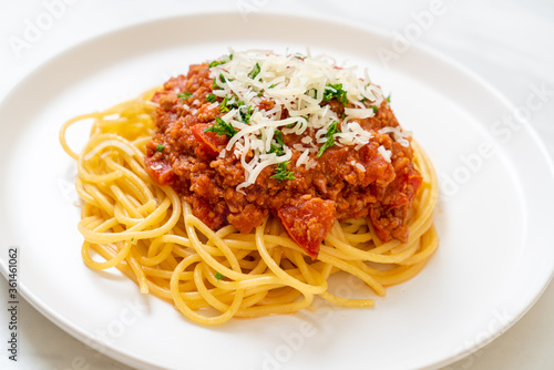 spaghetti bolognese pork or spaghetti with minced pork tomato sauce