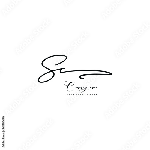 SC initials signature logo. Handwriting logo vector templates. Hand drawn Calligraphy lettering Vector illustration.
