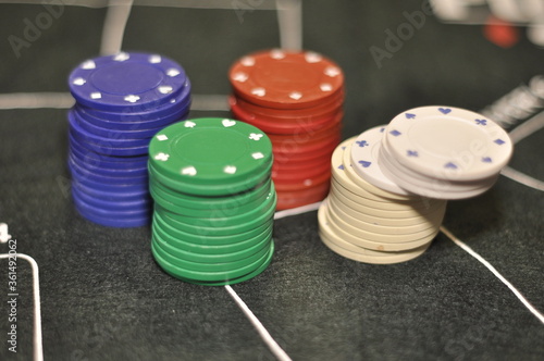 zestaw do pokera gra