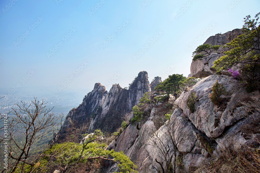 Bukhansan mountans in Bukhansan National Park, Korea Bukhansan mountans in Bukhansan National Park, Korea