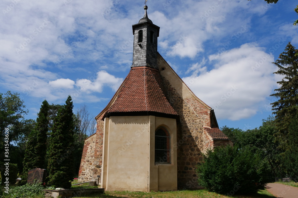 Fototapeta premium Burg Eisenhardt in Bad Belzig mit Klinkerarchitektur