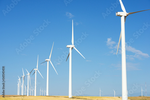 Alternative wind energy © WINDCOLORS