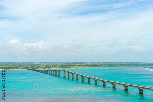 Wallpaper Mural 来間大橋 Torontodigital.ca