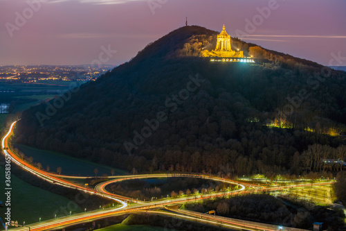 Kaiser Wilhelm Denkmal Porta Westfalica Nacht