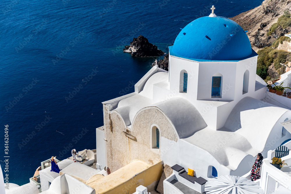 church in santorini