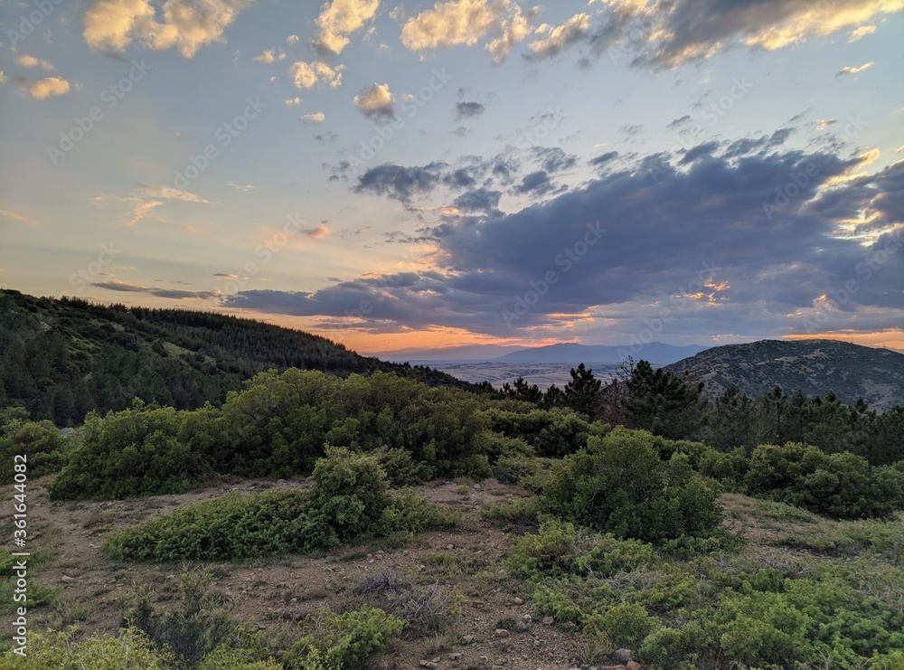 Fototapeta premium sunset in the mountains