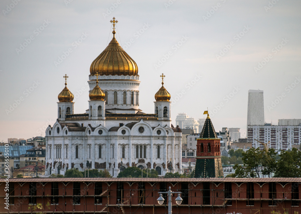 Cathedral of christ the savior in moscow