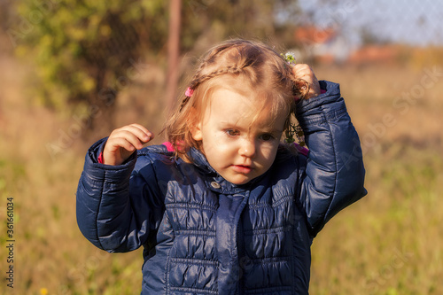 Obraz na płótnie child in nature w salonie