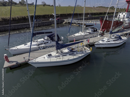 Wallpaper Mural Boat in the harbour  Torontodigital.ca