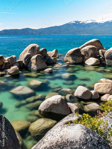 Wallpaper Mural rocks in the sea Torontodigital.ca