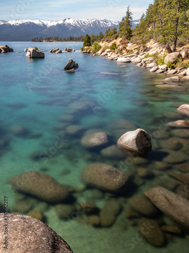 Wallpaper Mural lake in the mountains Torontodigital.ca