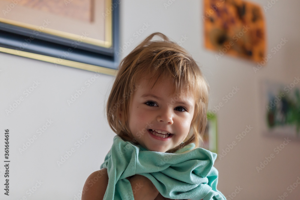 child are dresses up