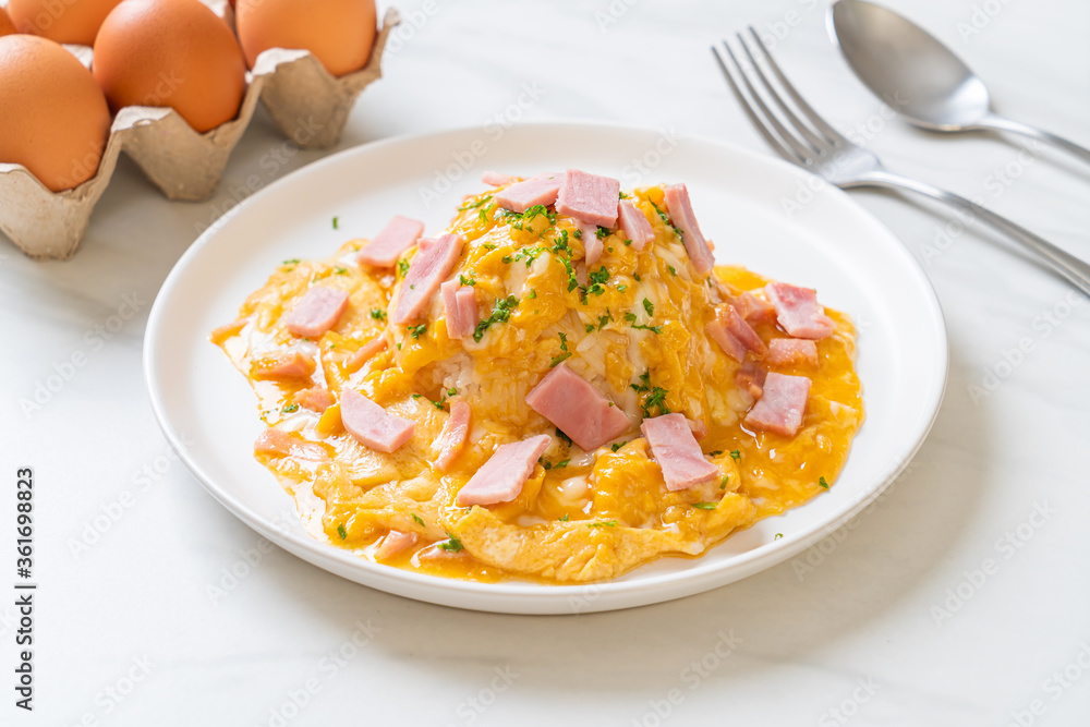 Creamy Omelet with Ham on Rice Creamy Omelet with Ham on Rice