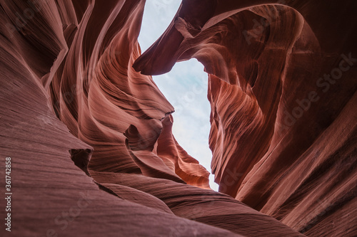 Interior de Antelope Canyon en Estados Unidos