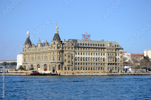 Obraz na płótnie Istanbul - Haydarpaşa Historical train station before the fire. w salonie
