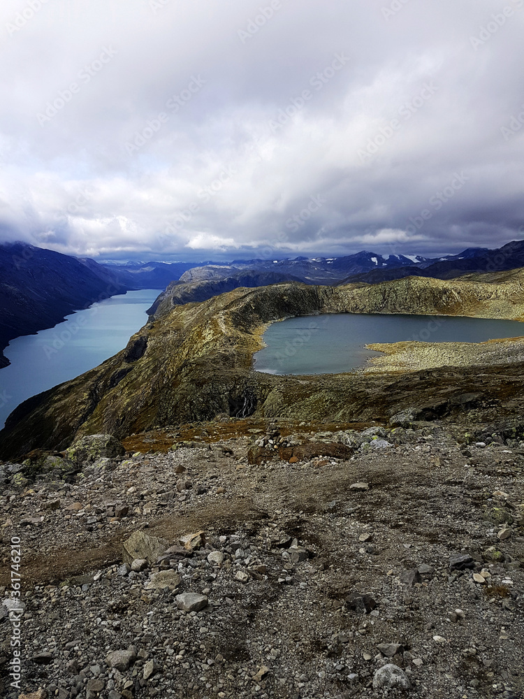 Naklejka premium Mountain landscape with lake