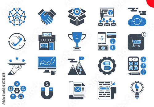 SEO Line Icons Set. SEO Related Vector Line Icons. Website and APP Design and Development. Simple Mono Line Pictogram Pack. Stroke Vector Logo Concept, Web Graphic. Vector icons. Editable Stroke.