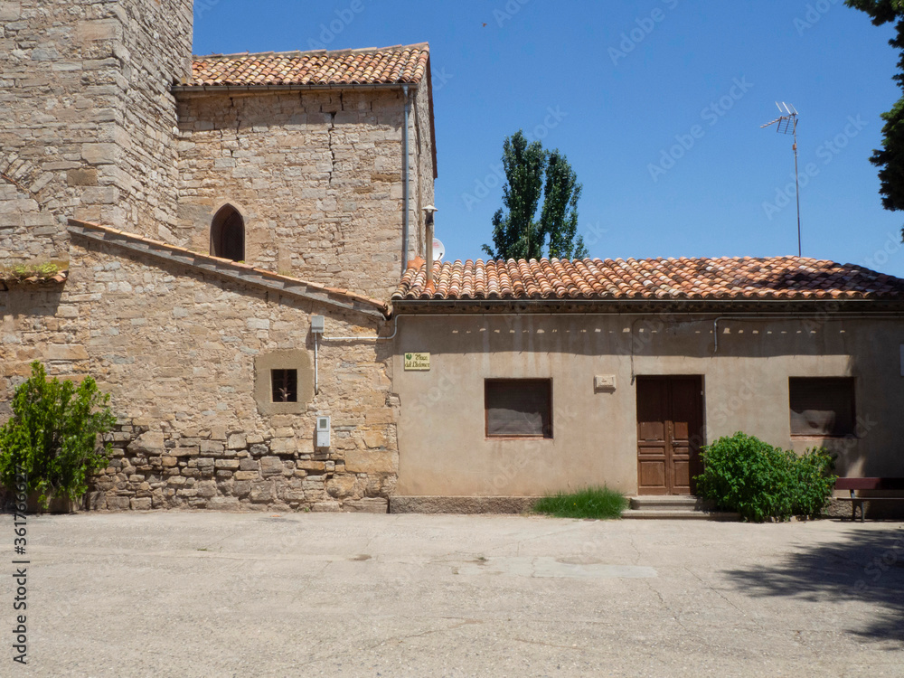 Castellnou d'Oluges, Cervera, Segarra, Lérida, Lleida