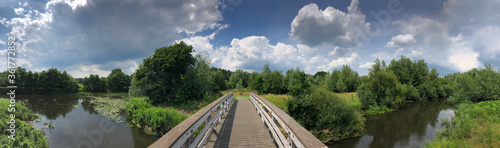 Bridge over the Beneden Regge river