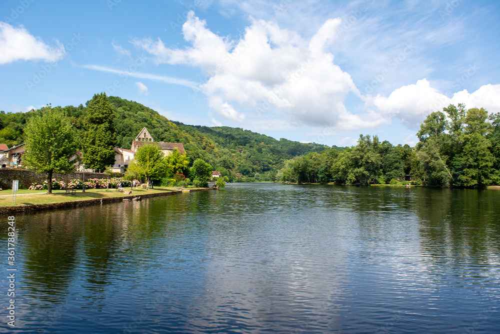 Beaulieu-sur-Dordogne (Corrèze, France)