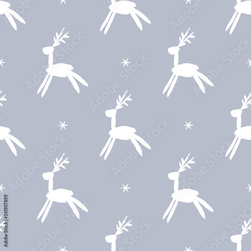 Seamless vector brush pattern with deers.
