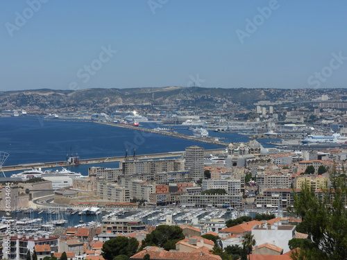 Fototapeta Naklejka Na Ścianę i Meble -  vue aérienne Marseille