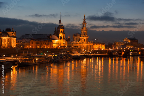 Dresden night, Germany © Posztós János