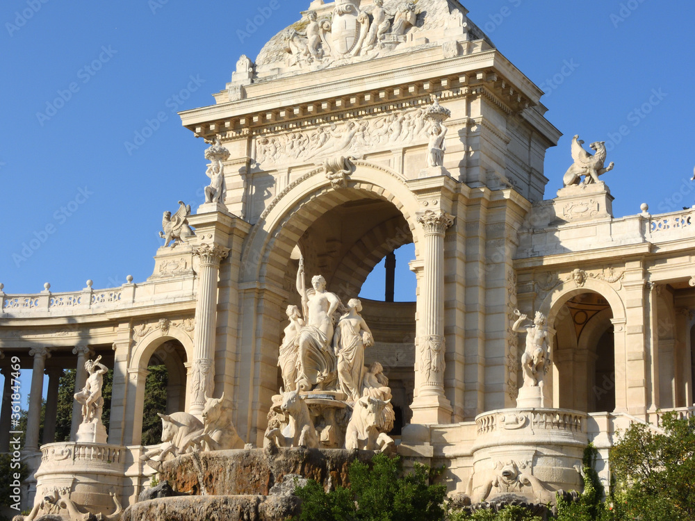 monument Parc Longchamp  Marseille