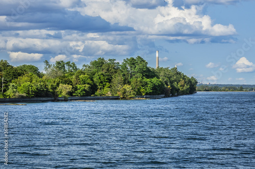 Canvas Print Amazing view of Lake Ontario from Centre Island, located just outside of Toronto downtown