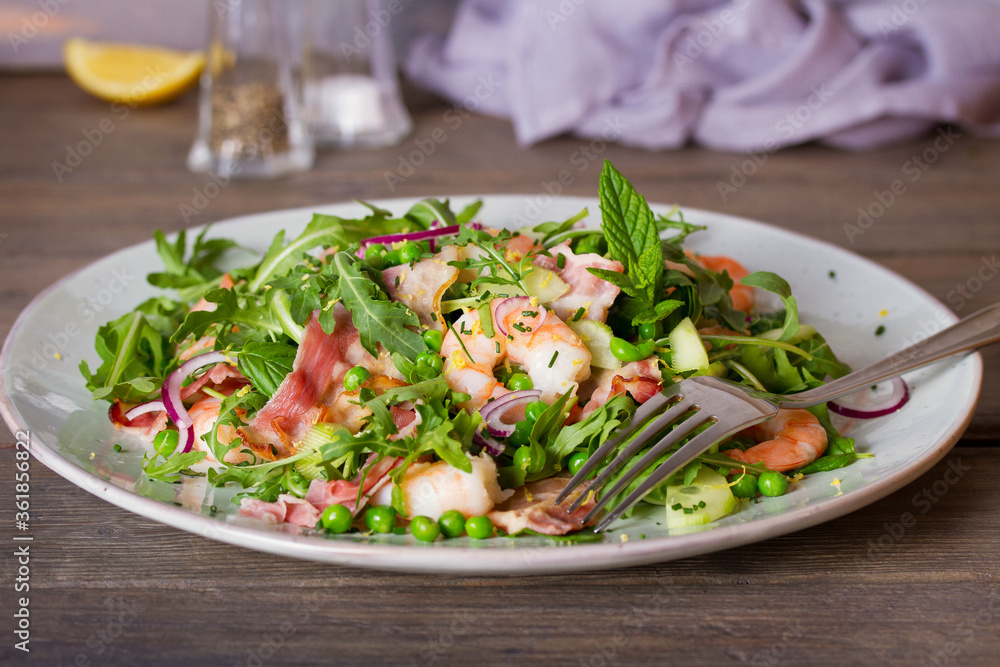 Shrimp bacon and green peas salad. Healthy food