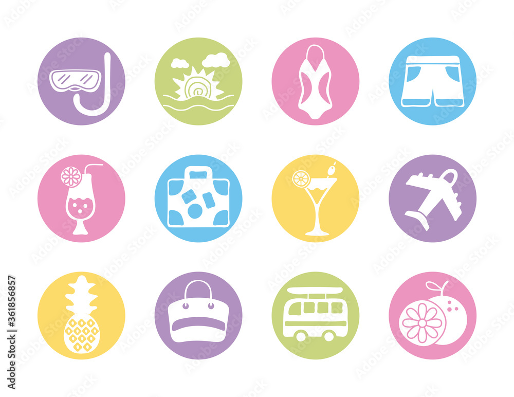 Fototapeta premium bundle of summer vacations set icons