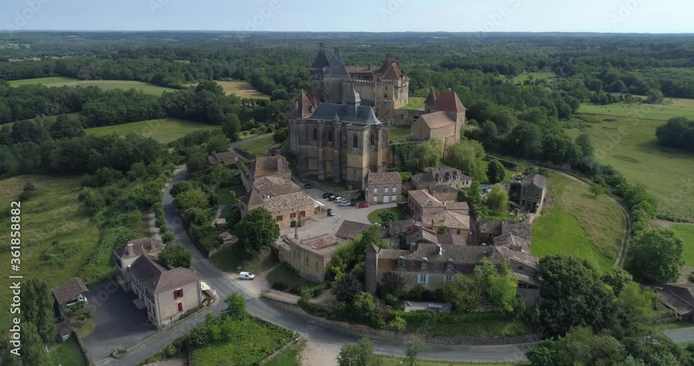 Biron castle - aerial lateral travelling Biron castle - aerial lateral travelling