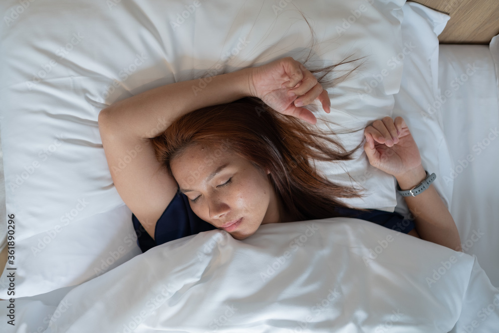 woman sleeping on bed, feel sick, lady ill, girl pain
woman sleeping on bed, feel sick, lady ill, girl pain