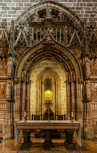 Chapel of the Holy Grail at Valencia Cathedral