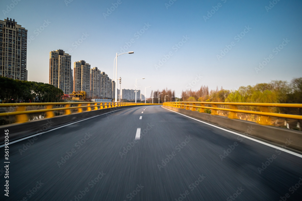 traffic on highway traffic on highway