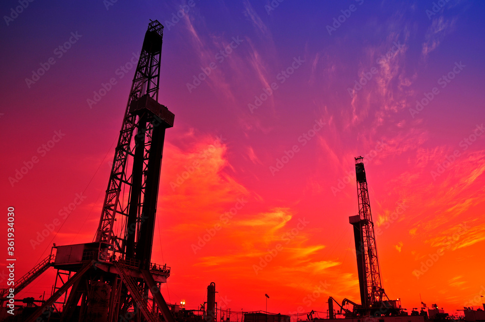 Obraz premium The oil rig
