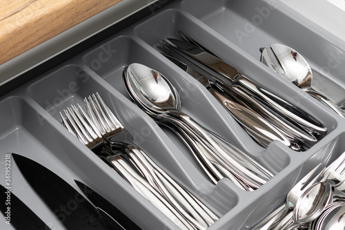 Kitchen drawer with cutlery set