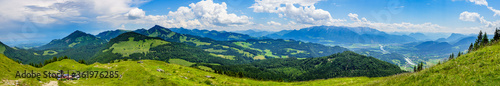 Fototapeta Naklejka Na Ścianę i Meble -  view at the kranzhorn mountain - austria