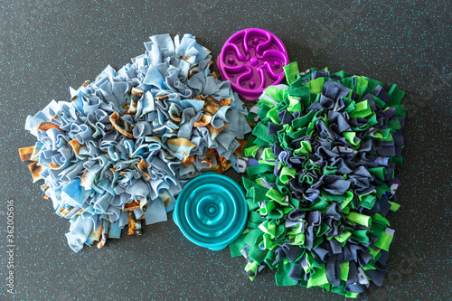 Slow feeder and snuffle mats for dogs