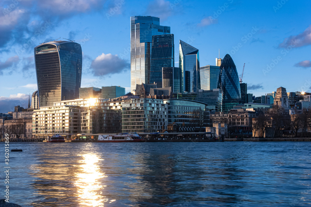 Naklejka premium A view of the City of London over the Thames
