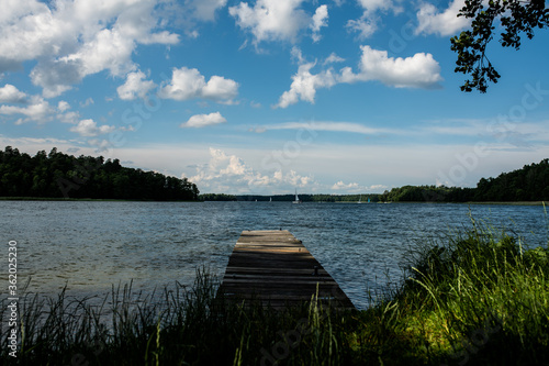 Krajobraz Mazur- Jezioro Bełdany - Pomost photo