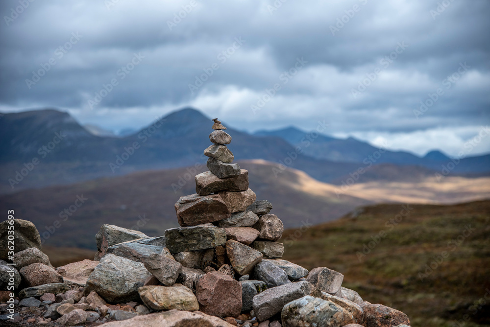 Stein Turm in Schottland, beim Wandern fotografiert