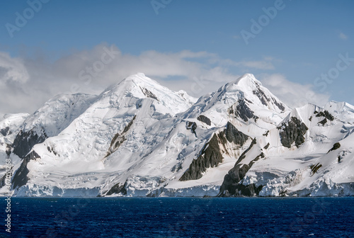 Wallpaper Mural View of Livingston Island (Smolensk Island), South Shetland Islands, Antarctica Torontodigital.ca