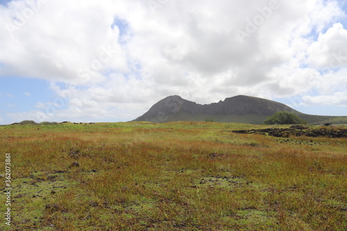 Volcan Rano Raraku à l'île de Pâques 