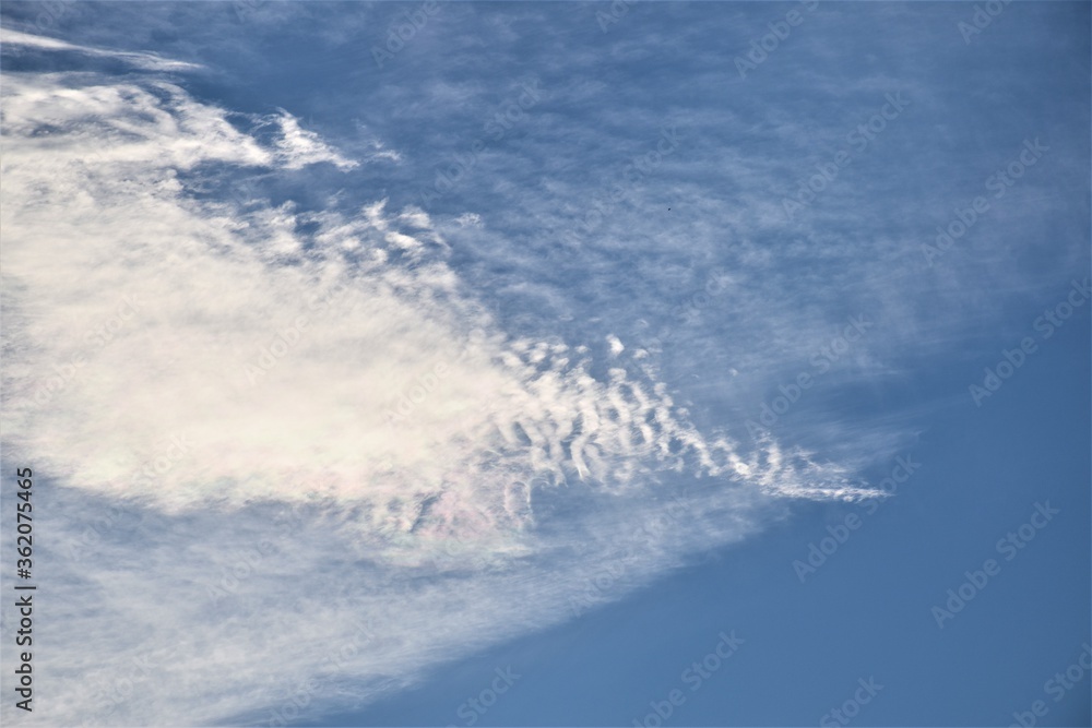 Obraz premium Białe chmury 